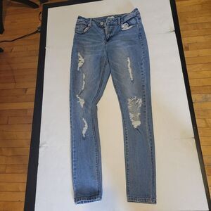 Forever 21 distressed skinny high rise jeans size 27